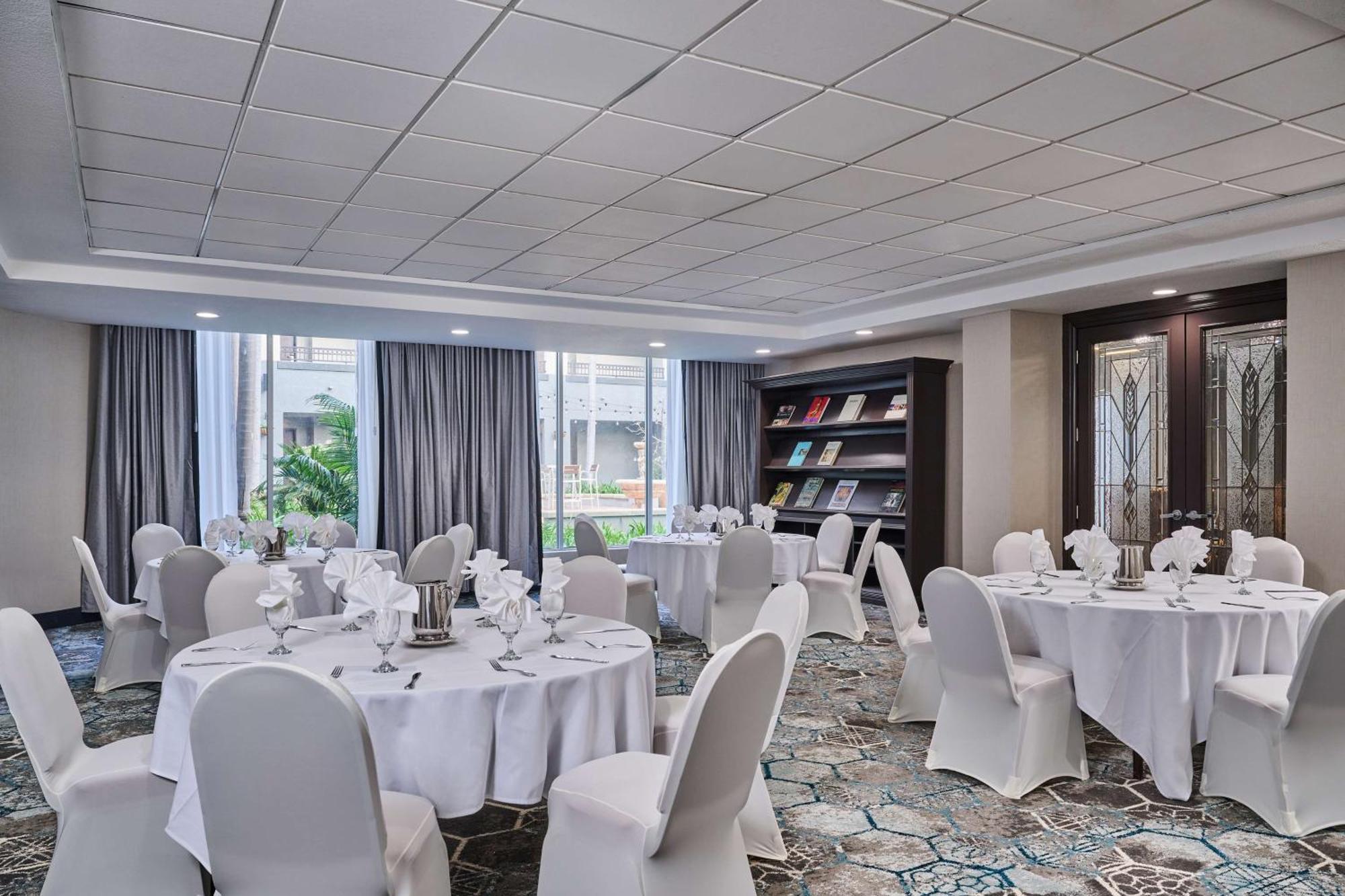 Doubletree By Hilton Chatsworth 3* Los Ángeles